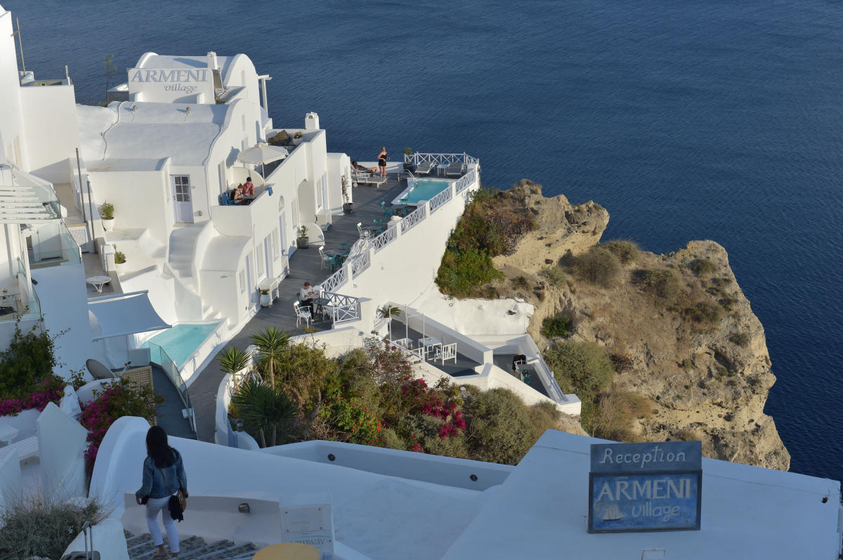 Luxury villas on the cliff