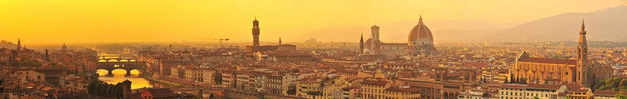 The sun yellows the Arno riviera in Florence