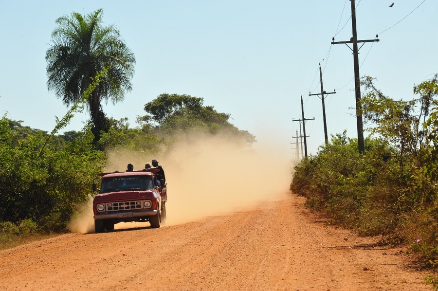 The unpaved road stretching 135 kms through the Pantanal